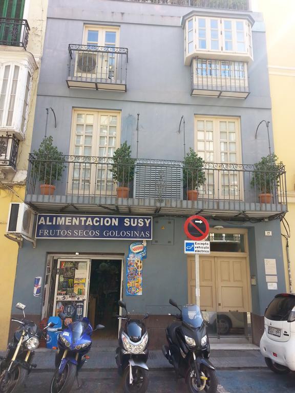 Apartamentos Alamos Málaga Eksteriør bilde